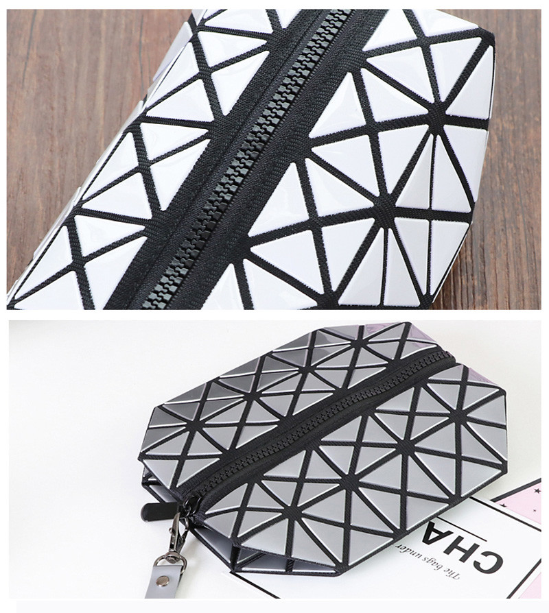 Beautiful Fashion Girl 3D PU Travel Cosmetic Bag