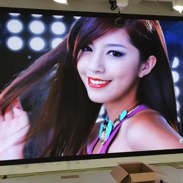 Mini Led Display P1.5 Indoor High Quality Fine Pixel Pitch Video Wall LED Splicing Screen