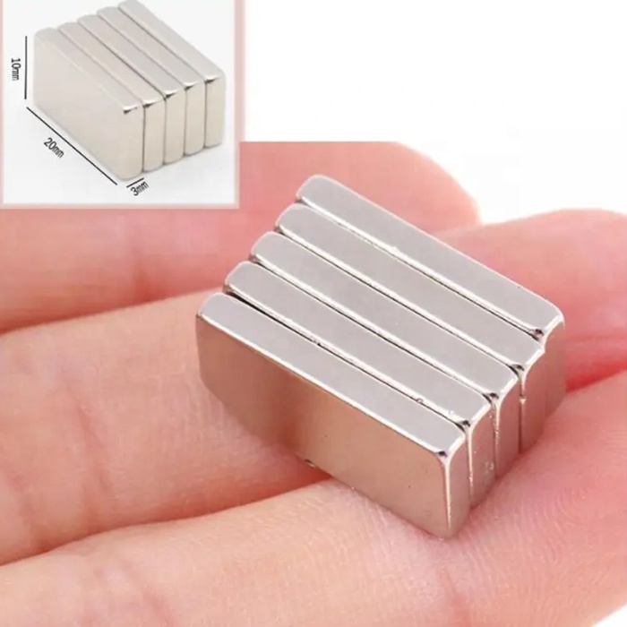 Create Unique Cat-Eye Nails with Customized Neodymium Magnet Bar Nail Magnet Kit