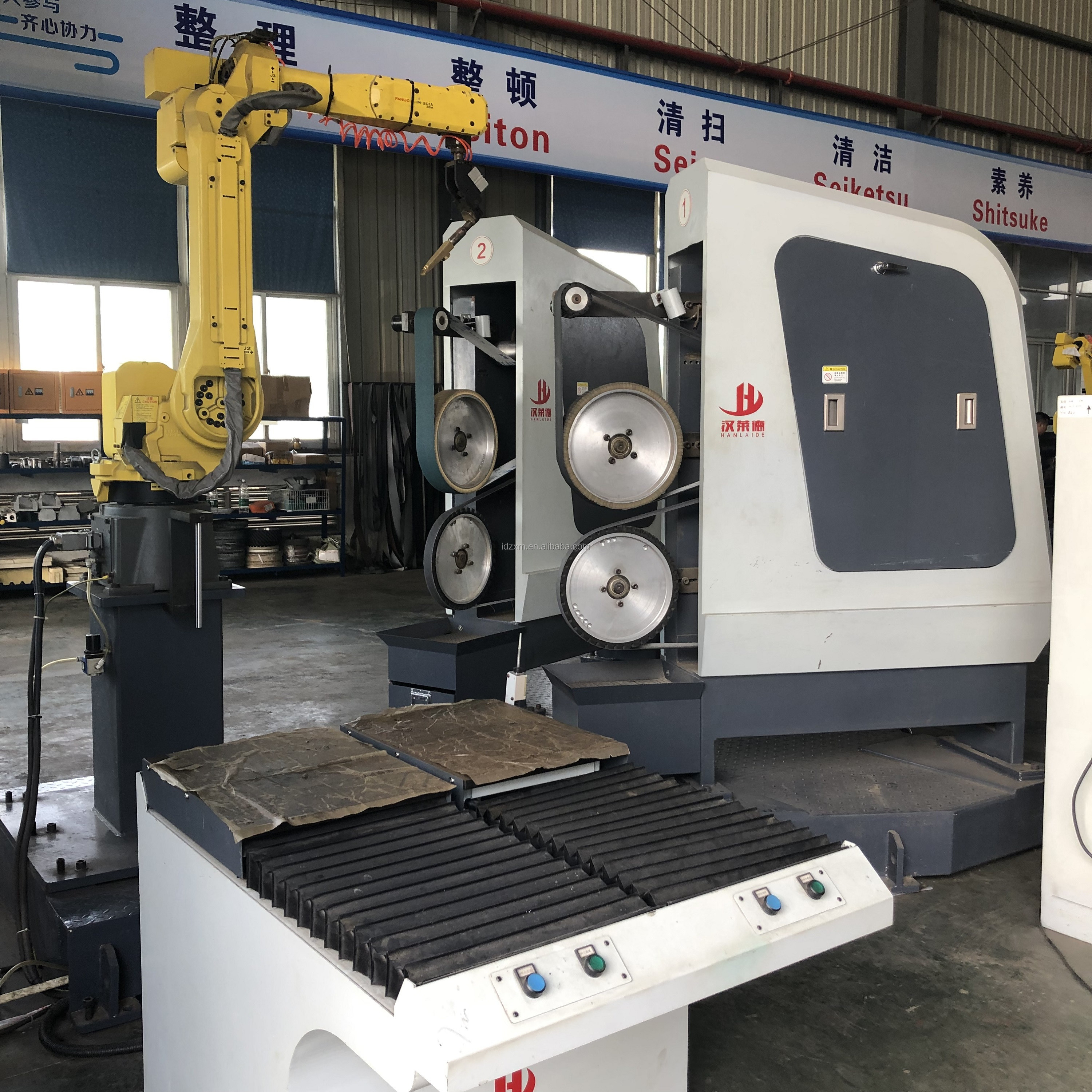 Cnc Grinding Machine 100% New FANUC Robot Grinding Cell With 380V Voltage For Faucets Grinding