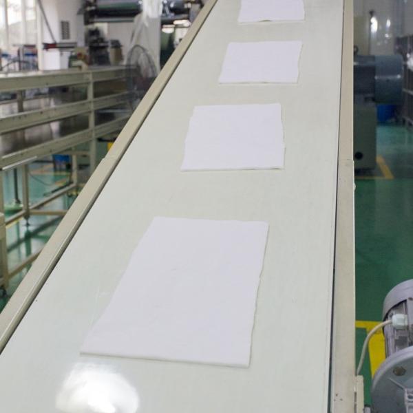 Industrial Grade FKM Rubber Precompound with 1.8 G/cm3 Specific Gravity -30°C