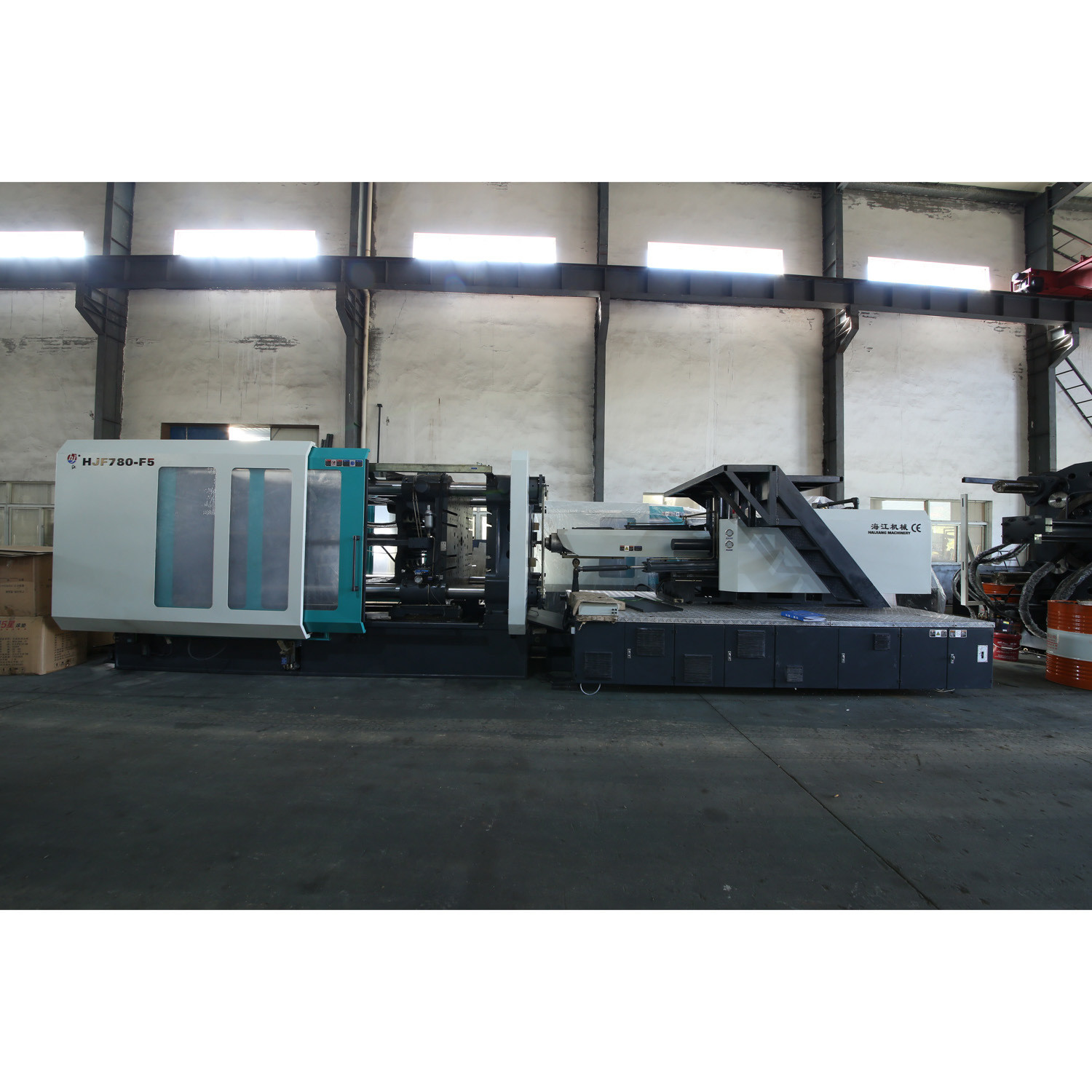Automatic Plastic Chair Injection Moulding Machine with 100-300 Ton Clamping Force