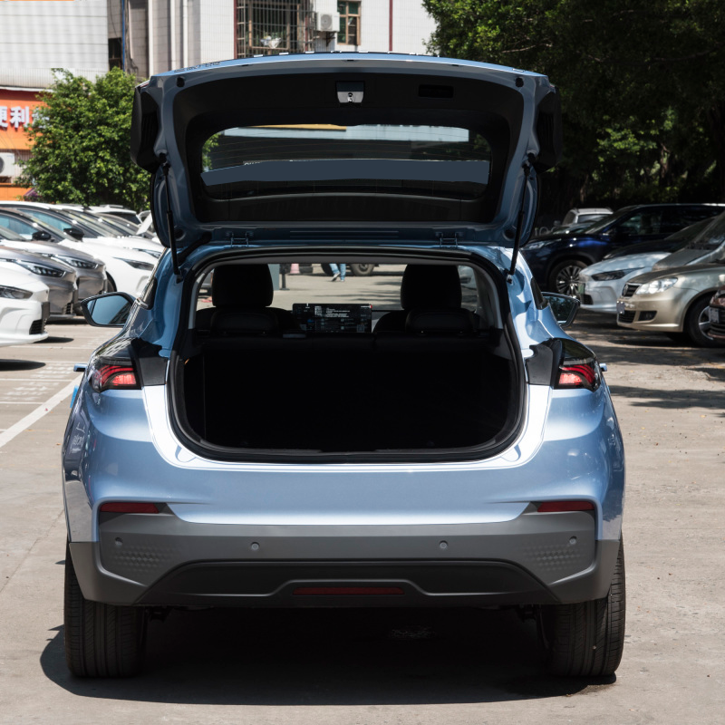 70KWH Battery Capacity 2024 Geely Geometry E Geometry C Electric Cars for Adult SUV Energy Vehicles