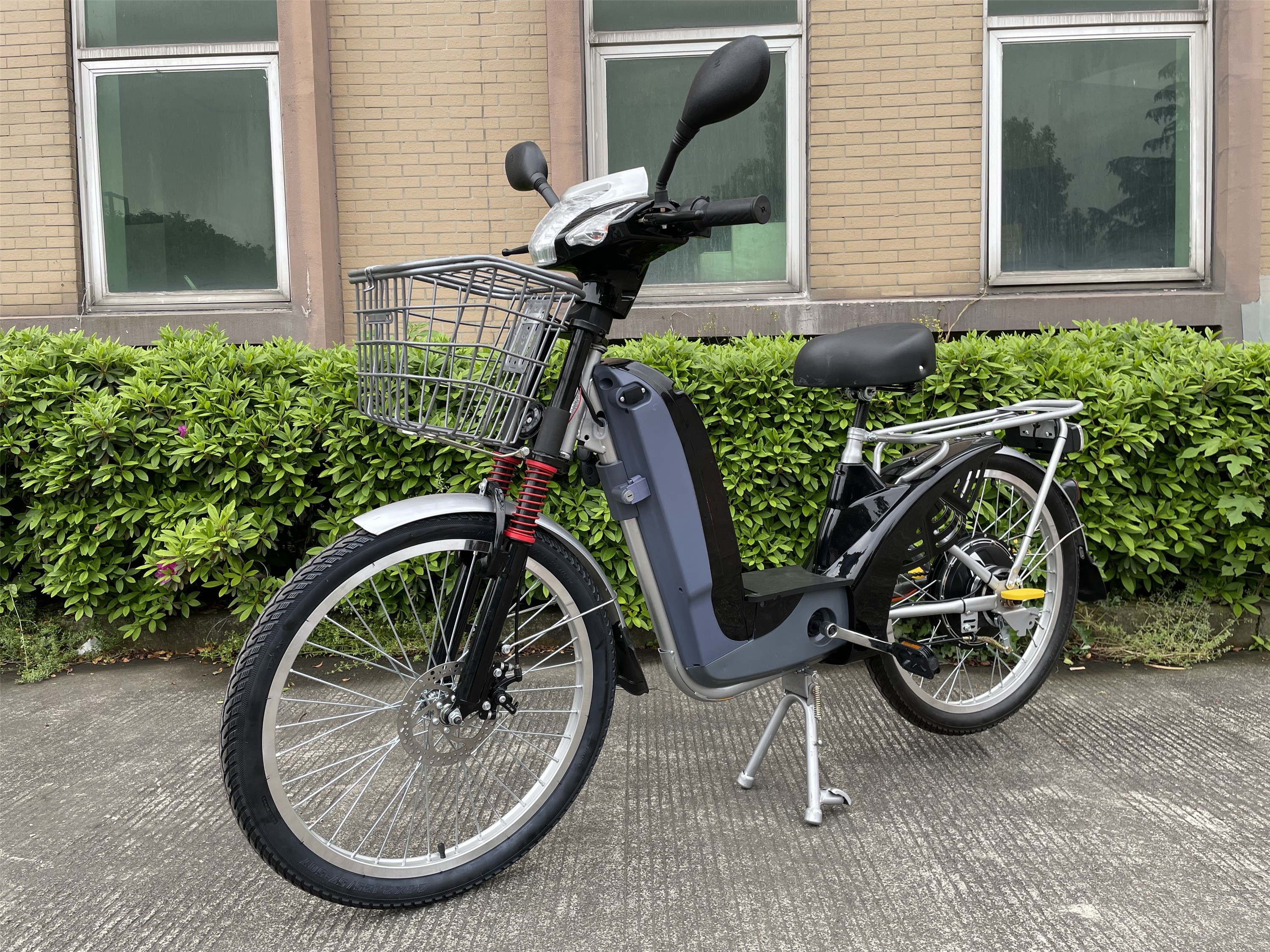 Max Speed 30 - 50Km/H Electric Bicycle 24 Inch 48V 350W City E Bikes