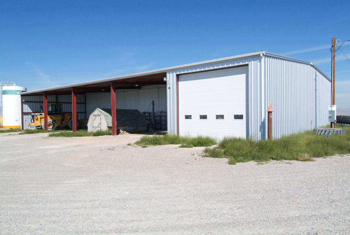 CE/ ISO9001 Prefab Hay Barn Hay Storage Building Kits Long Fatigue Life