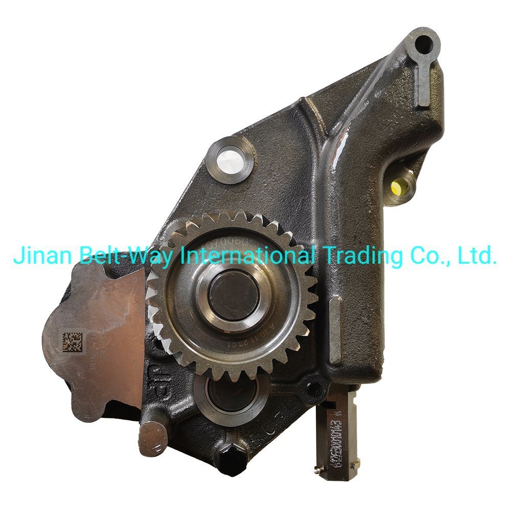 Sinotruk HOWO Truck Parts Engine Oil Pump Az1500070021A