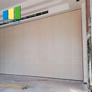  DIY Movable Retractable Foldable Sliding Partition Walls For Multi - Function Room Manufactures