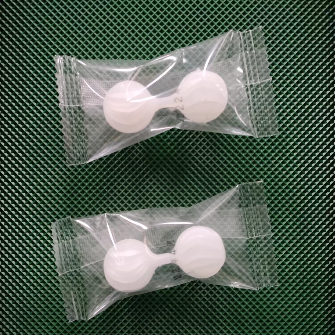 Disposable Wood Plastic Tableware Fork Knife Spoon Packing Machine Pillow Wrapping Packaging Machine For Cutlery Set