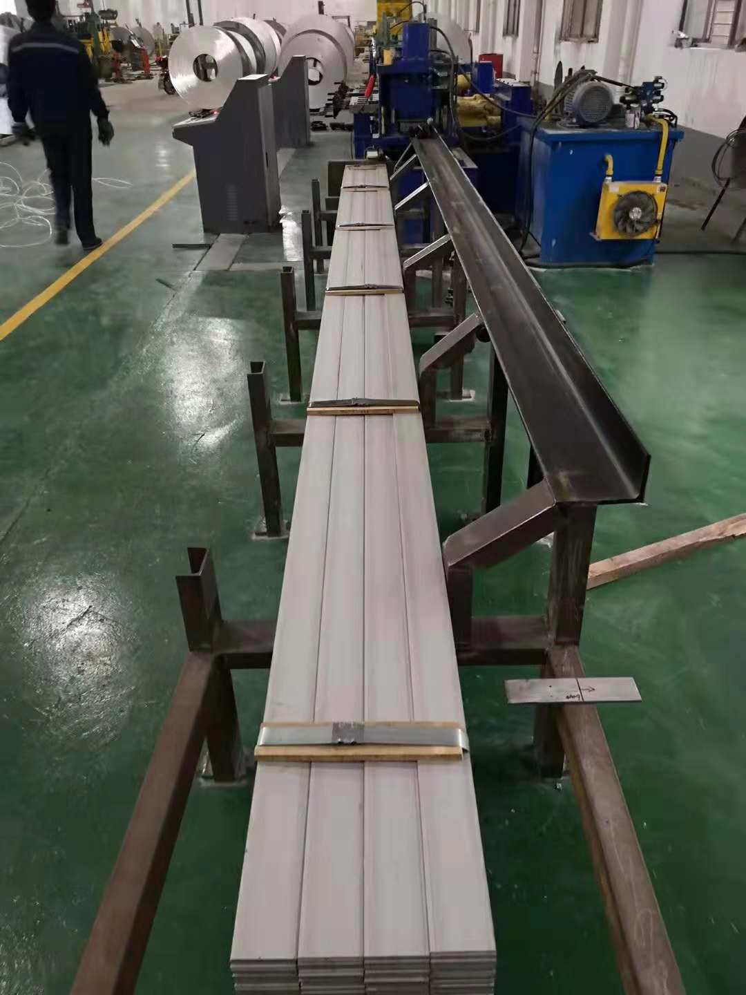 Hot Rolled Hairline Finished Din 1.4404 S31603 Stainless Steel 316L Flat Bar 80*8*6000