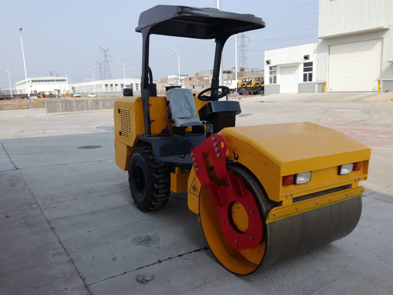 50HZ Vibratory Road Roller Full Hydraulic Single Drum Vibratory Roller