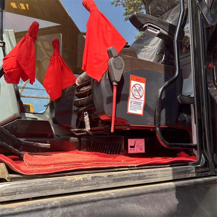 Second-Hand Sany 305 Excavator with Original Hydraulic Cylinder and 728 Working Hours