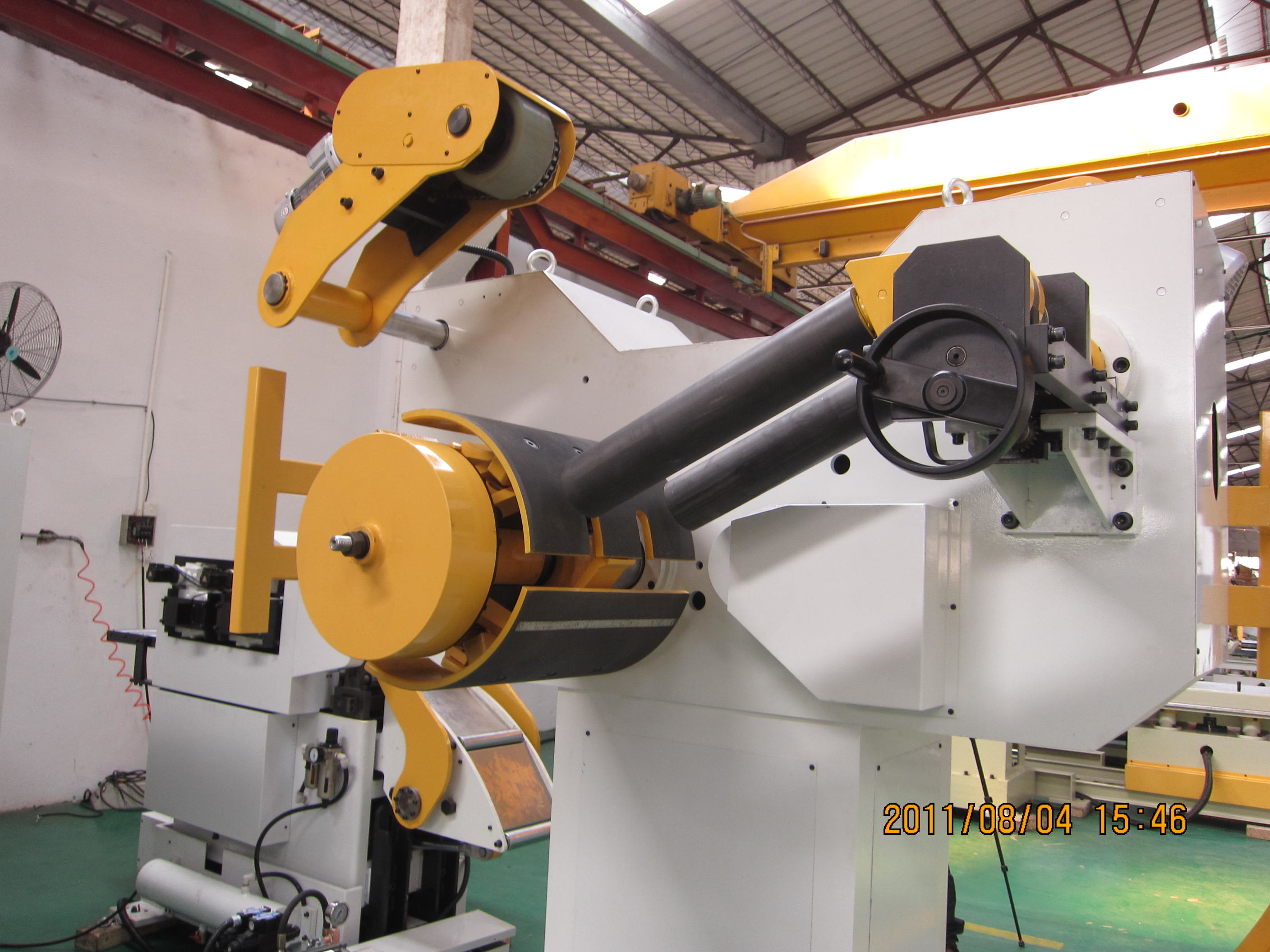 Metal Forming Stamping Upper 4 Down 3 Work Roll Decoiler Straightener Feeder Machine