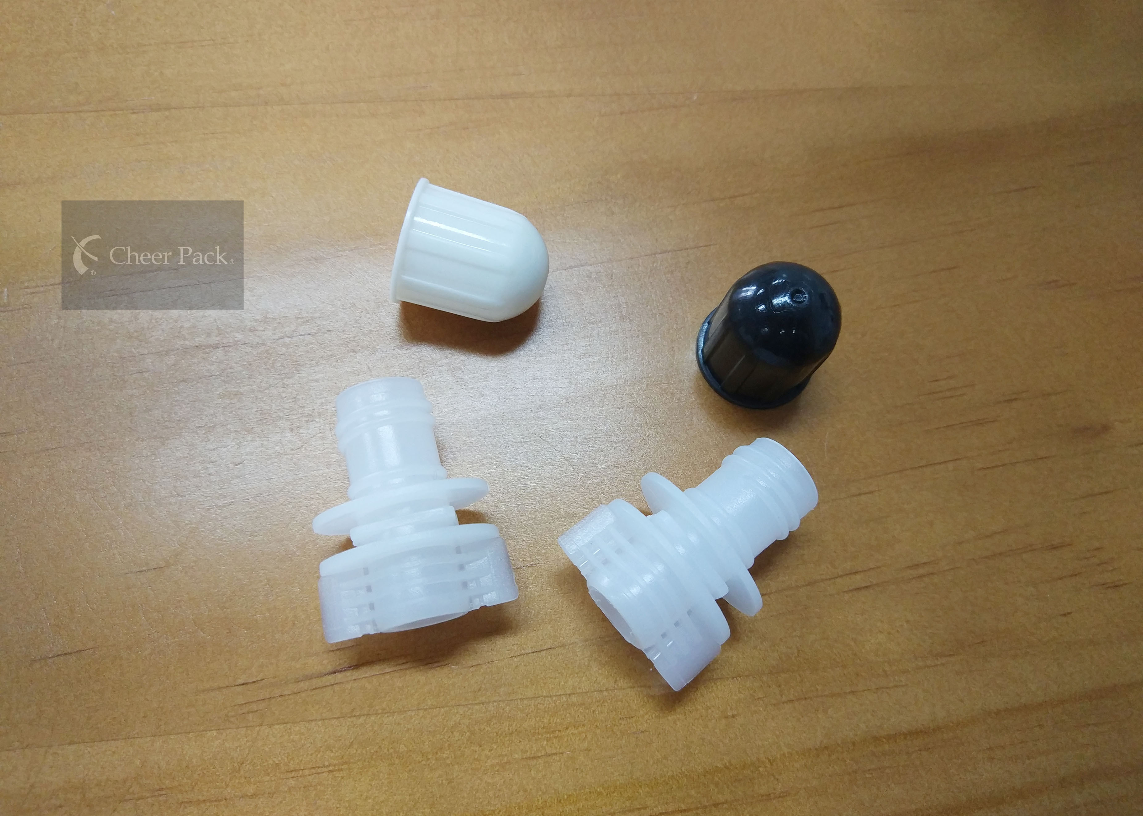 12mm Oval Shape White Plastic Spout Caps Food Grade PE Material