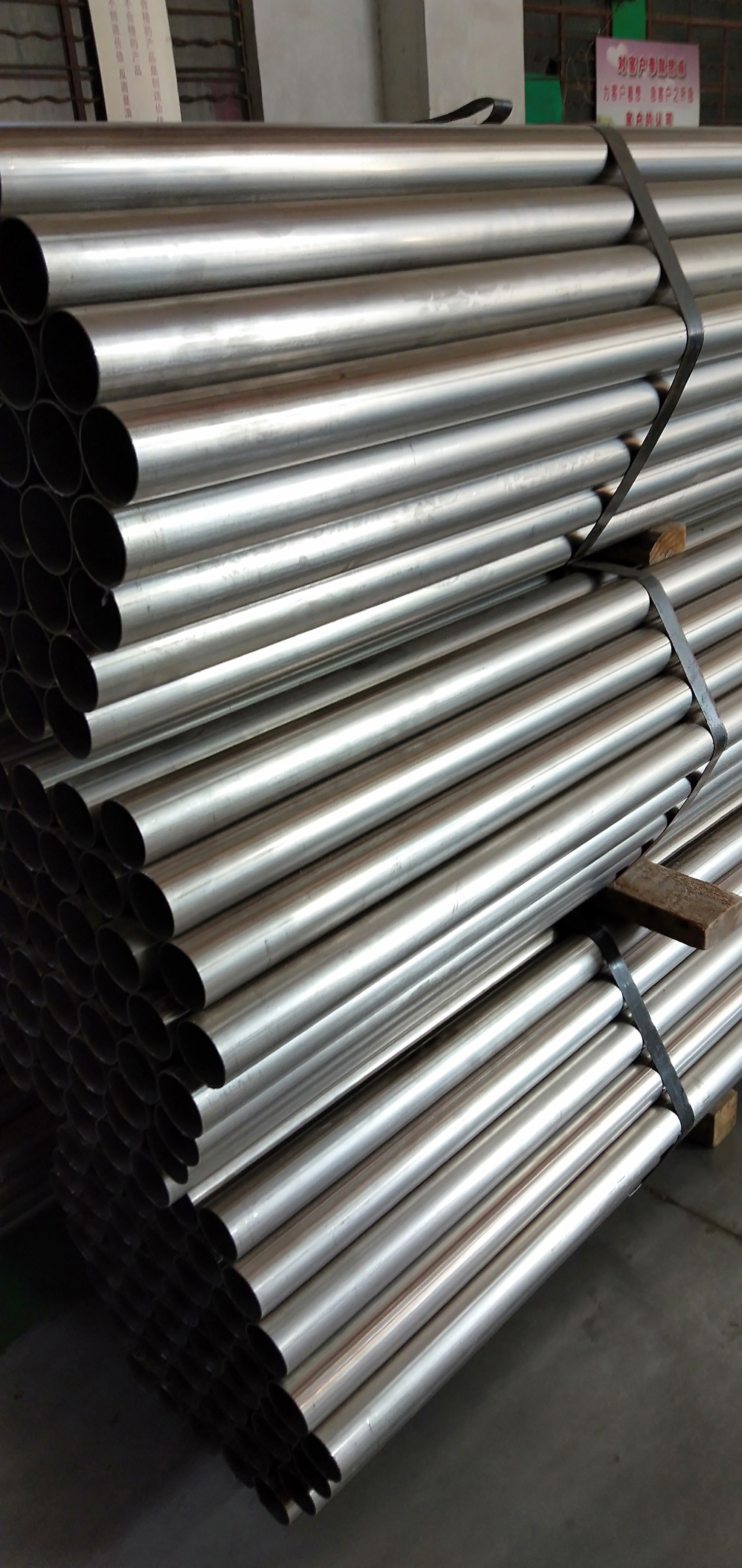 SUH 409L Stainless Steel Welded Pipe SUS409L Stainless Steel Exhaust Tubing 89*1.5*6000