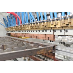 220V/380V Voltage Wire Mesh Welding Machine With Customized Design And Automatic