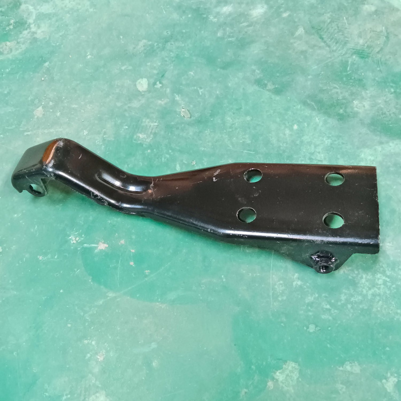 Sinotruk HOWO Truck Parts Door Right Hinge Az1642110033