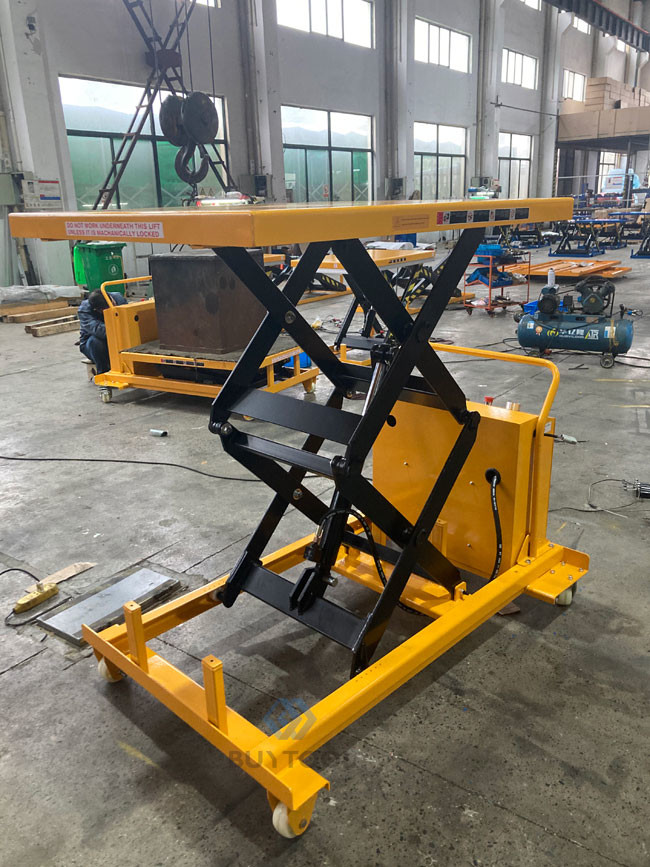 Electric Battery Powered Mobile Scissor Lift Table Workbench 500kg 1400mm Height
