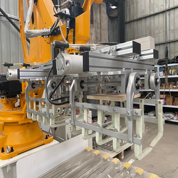 Robotic Arm With Six-axis 50kg Load Capacity For Material Handling And Stacking