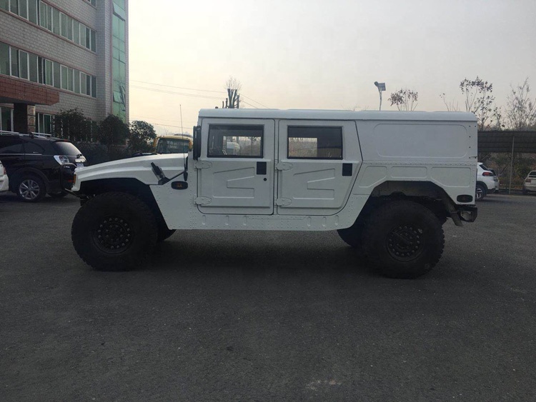 Diesel 4x4 All-wheel Drive Desert Touring Pickup Truck Land Off-road SUV 5011x2183x1980 mm