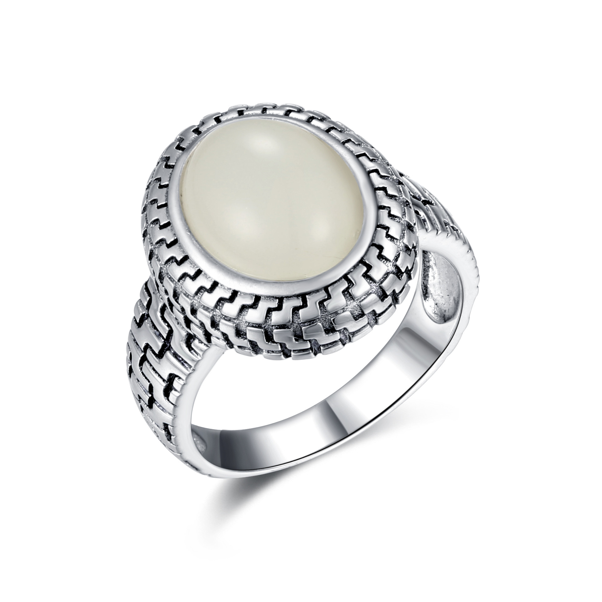 925 Silver Gemstone Rings With 5.23g Silver Weight And Round Craftsmanship