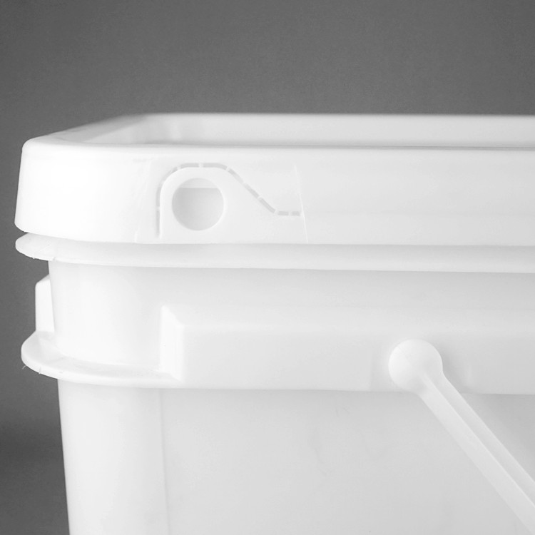 18 Liter Large Square Bucket Customized Color For Paint Industry