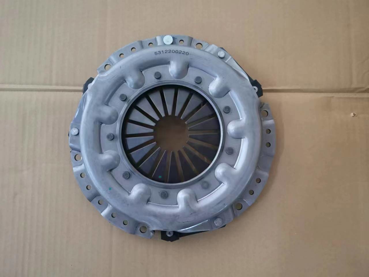 ISC801 240mm 4JB1 Clutch Cover 5312200220 NHR NKR 8942591321 Light Truck Engine Clutch Plate No Turbo