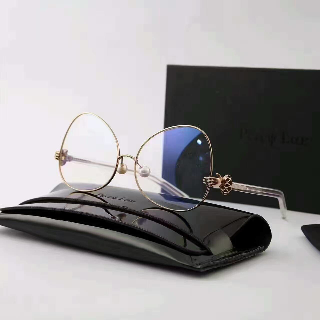 2024 fashionable large size sunglasses pouch with higher quality and economic price