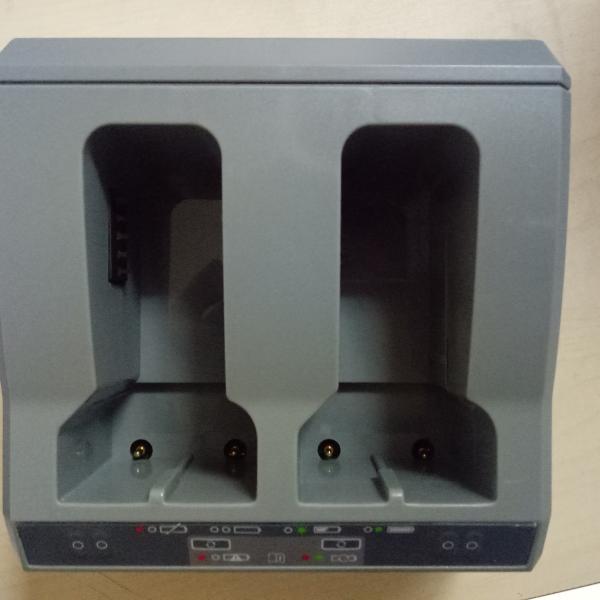 Quality Dual Gps Power Charger for R10 , Trimble S6 Total Station Battery Charger  for sale