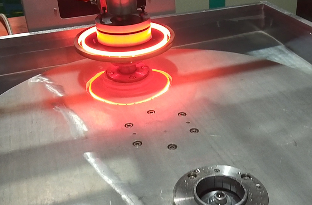 Sprocket Induction Hardening Machine Induction Tempering Machine 2 Working Station