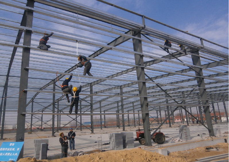 H Beam Pre Engineering Steel Building Steel Structure Industrial Warehouse Construction