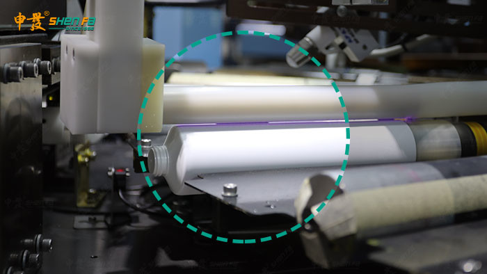 PE Tube Varnishing Five Colors Automatic Screen Printing Machine