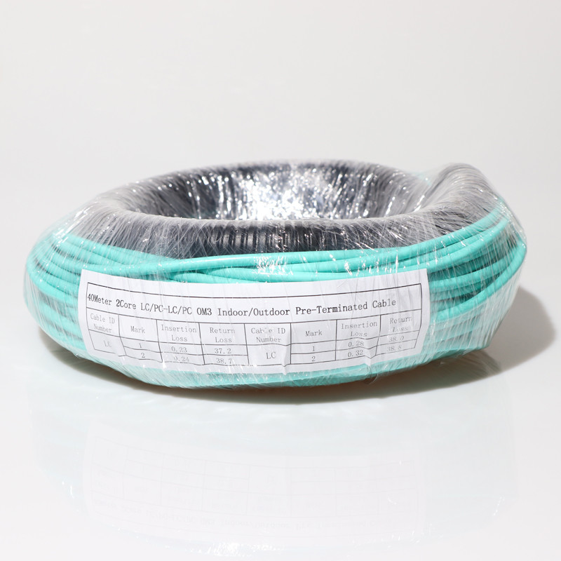 12 / 24 Fibers OM3 OM4 LC SC Fiber Breakout Cable