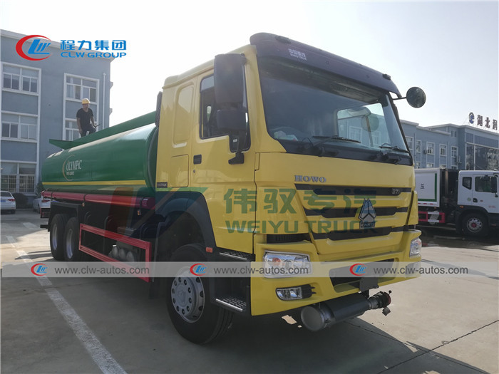 Carbon Steel Howo RHD Fuel Dispenser Truck 25000L 6000 Gallons