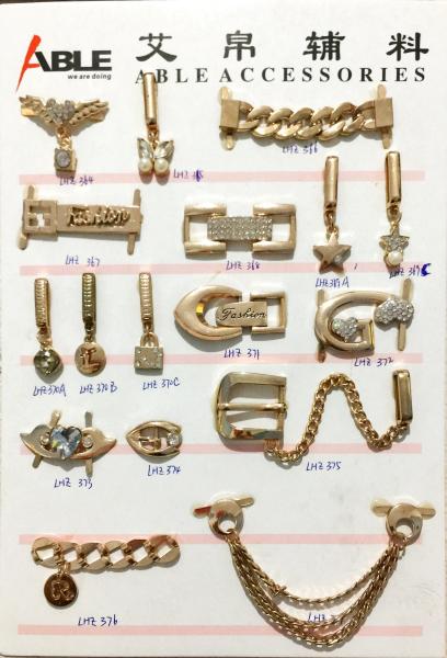 Various Designs And Materials Zinc Alloy Buckle Silver Shoe Buckles For Shoes
