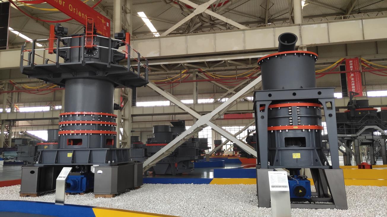 CLUM Ultra Fine Grinding Vertical Mill Roller For Cement Plant