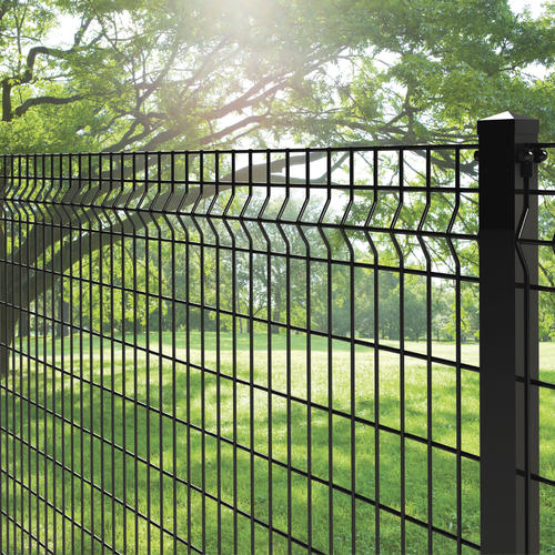 curved mesh fence