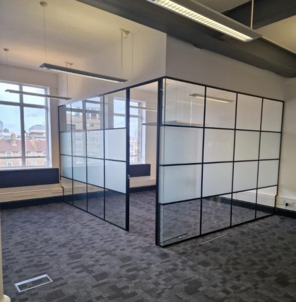 Frosted Glass Office Partition With Thermal Insulation Aluminum Accessories