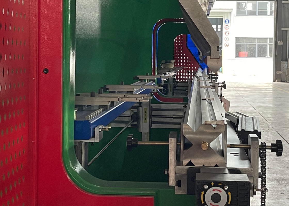 6000mm CNC Press Brake 3000kn*2 Hydraulic Bending Force Machine