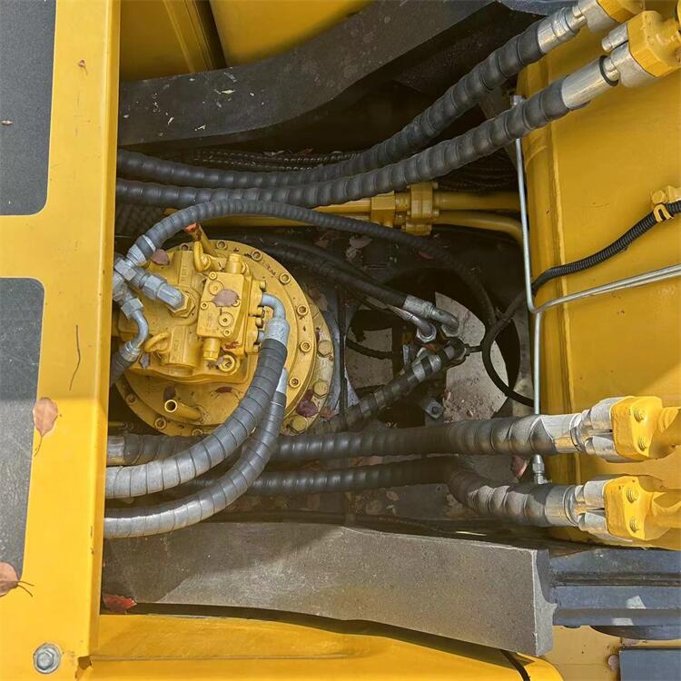 Second-Hand Sany 305 Excavator with Original Hydraulic Cylinder and 728 Working Hours