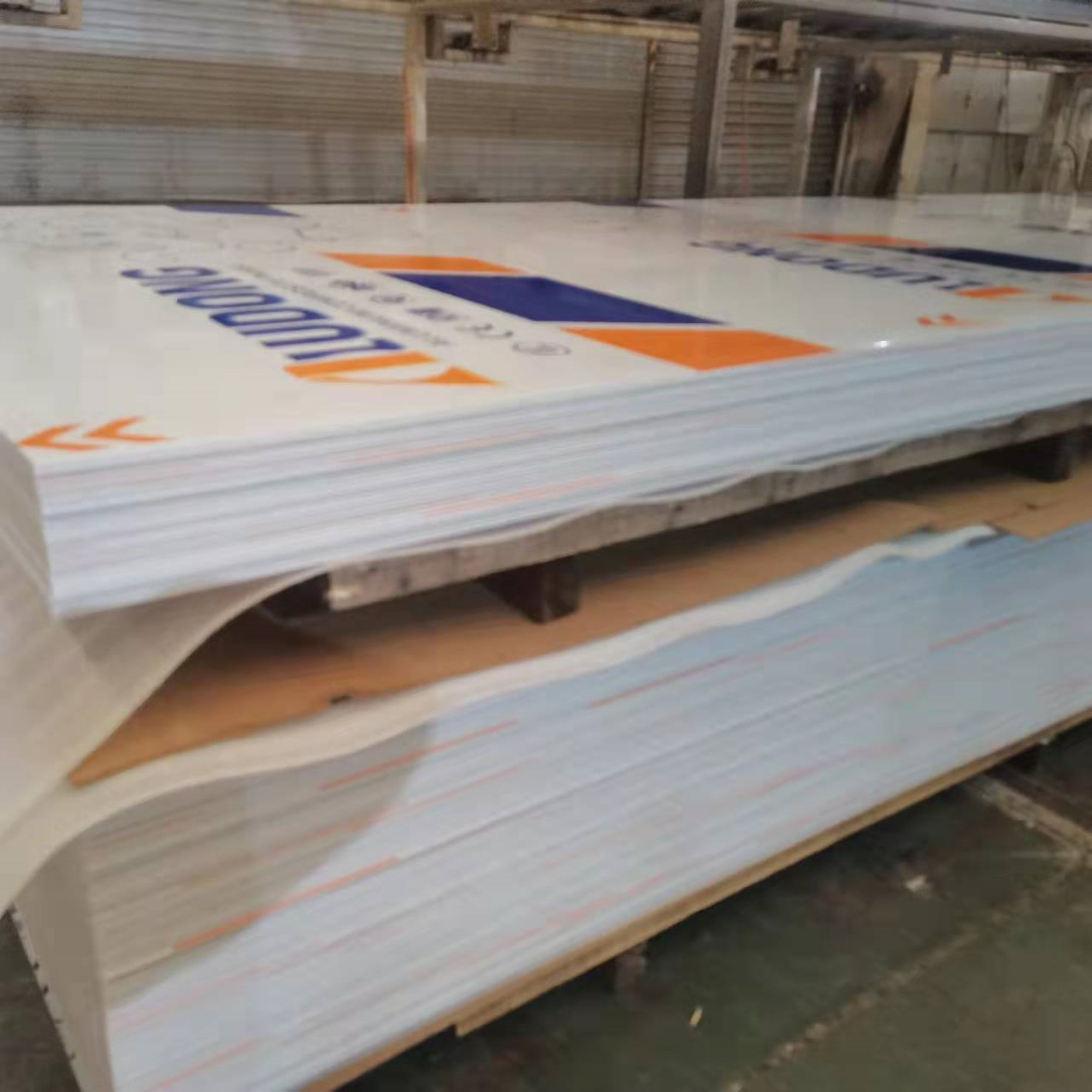 Easy Maintenance And Long-Lasting Performance PVDF Aluminum Composite Panel