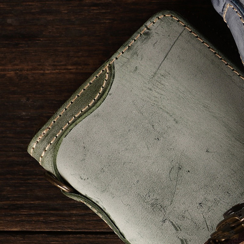 Japanese Style Hanging Ring Men's Short Wallet with Zipper and Vegetable Tanned Leather