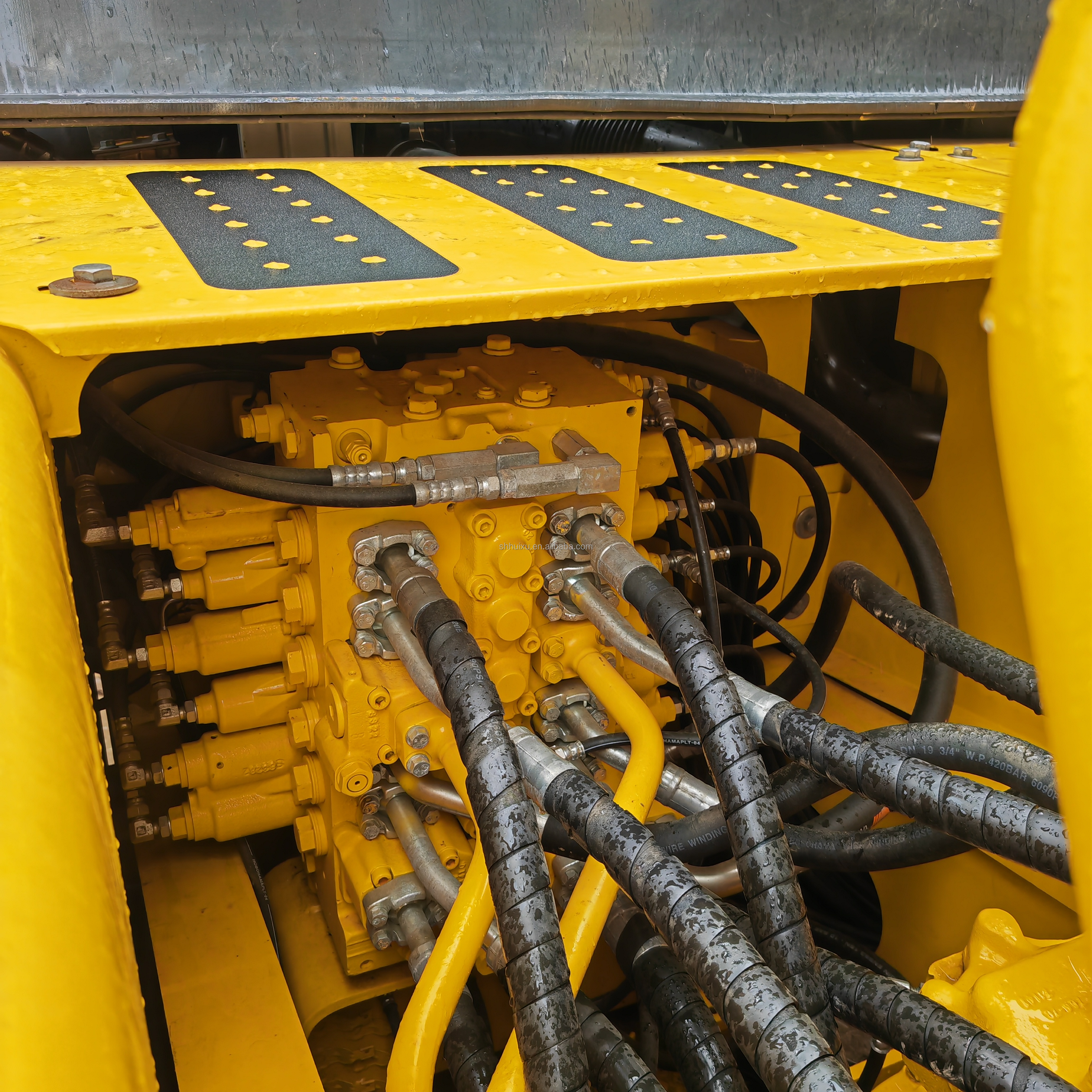 NEW 90% used crawler excavator Komatsu pc200-8 factory price in stock best quality secondhand construction machinery