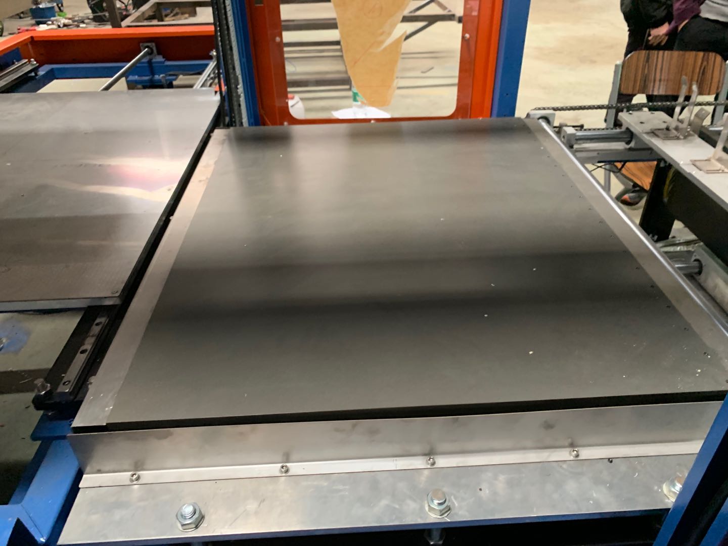 900*700 Working Area Automatic Packing Foam Electric Bonding Machine