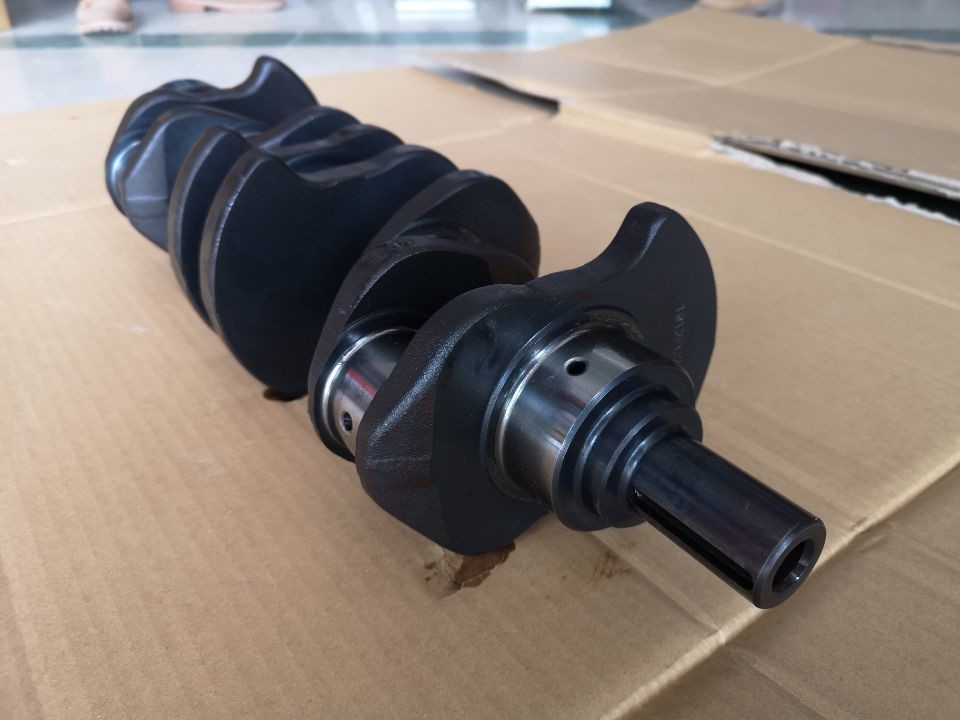 Alloy Steel ISUZU Engine Crankshaft 8944436620 Without Turbo 4 Cylinders 4 Balance Block