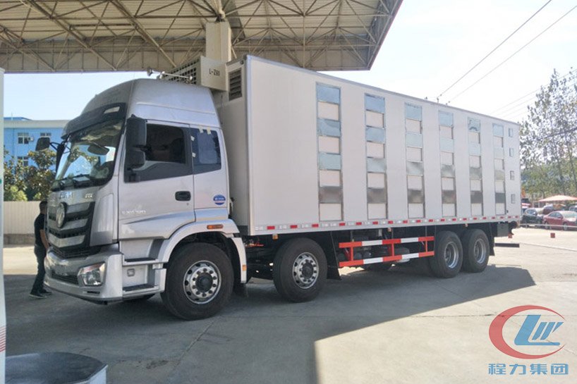 Auman Thermostatic 9.6m Livestock and Poultry Transporter Livestock and Poultry Transporter Truck