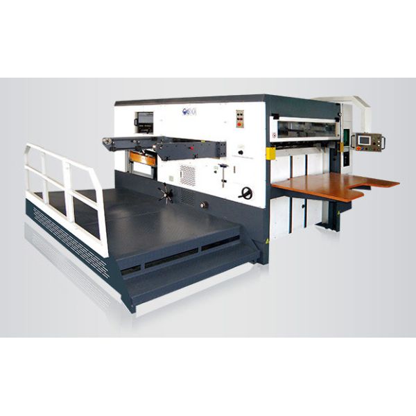 Quality Semi Automatic Die-Cutting And Creasing Machine To Cut Paper Box for sale