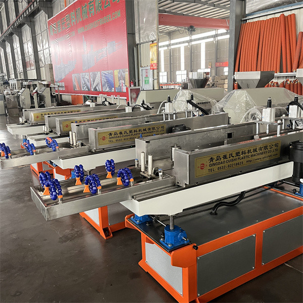 Electrical Single Wall Corrugated Pipe Machine High Speed HDPE Plastic Pipe Extrusion Line