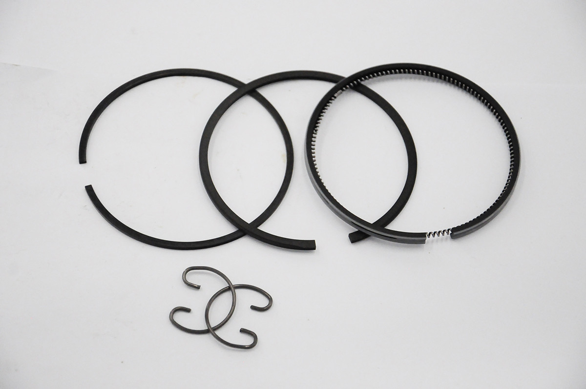 Diesel Engine Kubota Excavator Parts V2403 Kubota Piston Rings Rustproof