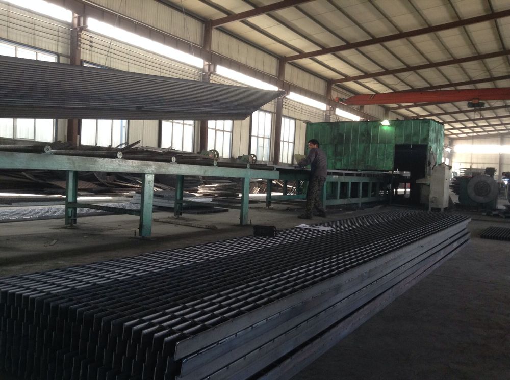 steel grating cutting machine