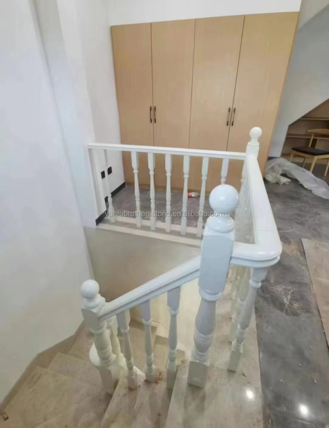 Step Mounted Flooring Onyx Marble and White Marble Balustrade Railing Handrail for Stair